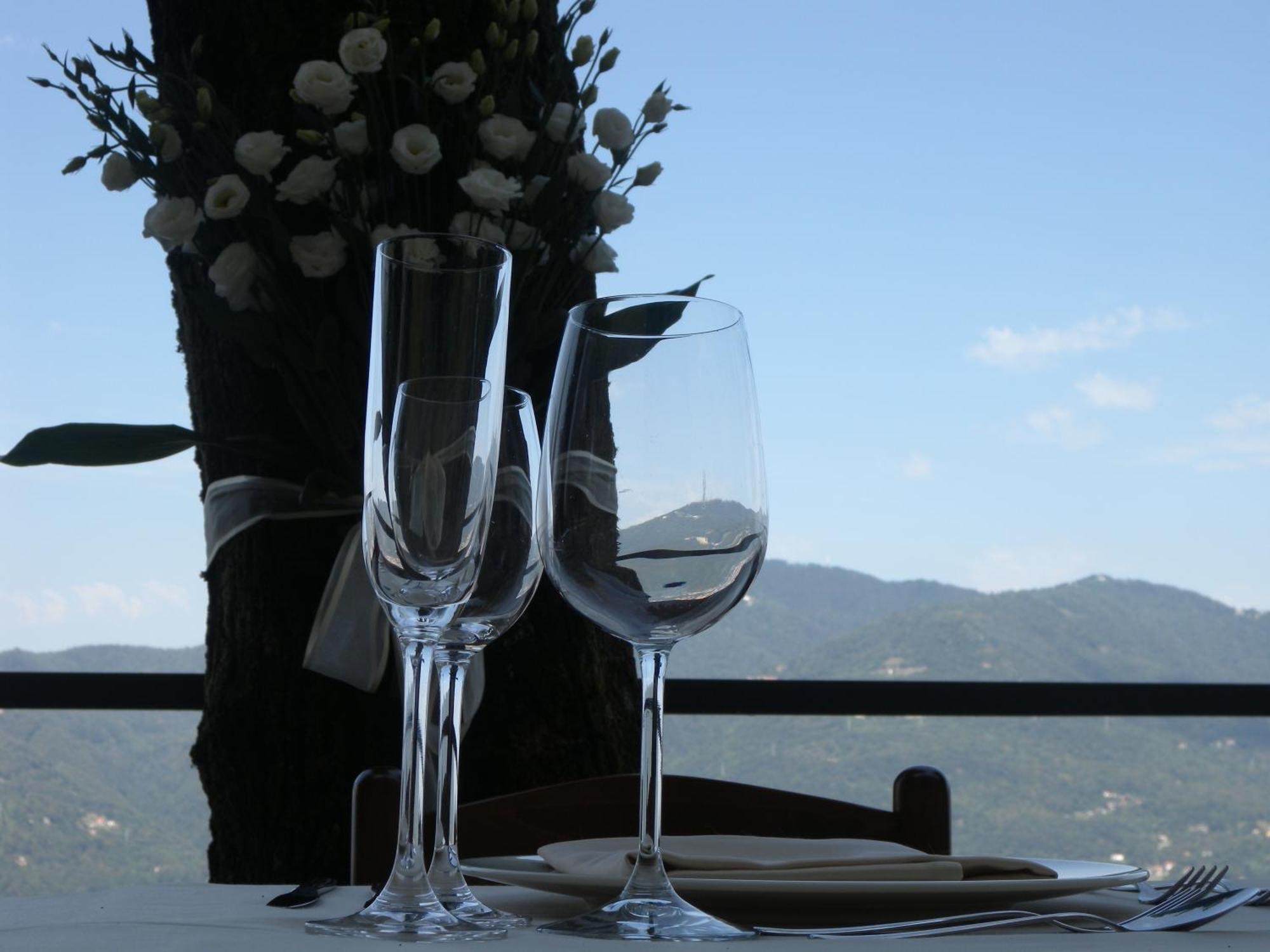 Ristorante Hotel Falchetto Brunate Exteriér fotografie